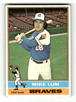 1976 Topps Base Set #208 Mike Lum