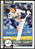 2026 Topps Base Set #90 Yoshinobu Yamamoto