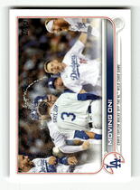 2022 Topps Base Set #238 Chris Taylor