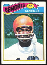1977 Topps Base Set #365 Ken Riley