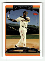 2006 Topps Base Set Series 1 #100 Barry Bonds