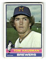 1976 Topps Base Set #452 Tom Hausman