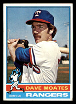 1976 Topps Base Set #327 Dave Moates