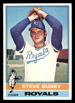 1976 Topps Base Set #260 Steve Busby