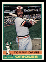 1976 Topps Base Set #149 Tommy Davis