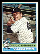 1976 Topps Base Set #272 Rick Dempsey