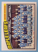 1976 Topps Base Set #147 Maple Leafs Team