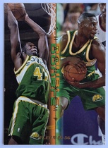 1995 Fleer Double Doubles #6 Shawn Kemp