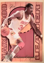 1995 Flair Hardwood Leaders #10 Hakeem Olajuwon