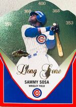 2000 Fleer Showcase Long Gone #1 Sammy Sosa