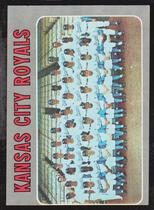 1970 Topps Base Set #422 Royals Team