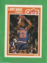 1989 Fleer Base Set #28 Larry Nance
