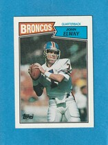 1987 Topps Base Set #31 John Elway