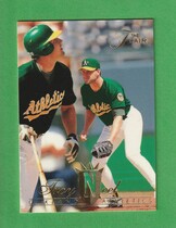 1994 Flair Base Set #95 Troy Neel