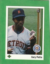 1989 Upper Deck Base Set #117 Gary Pettis