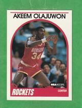 1989 NBA Hoops Hoops #180 Akeem Olajuwon