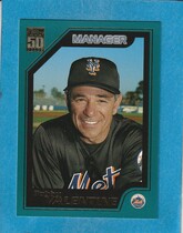 2001 Topps Base Set #346 Bobby Valentine