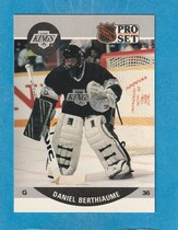 1990 Pro Set Base Set #454 Dan Berthiaume