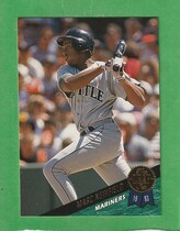 1993 Leaf Base Set #490 Marc Newfield