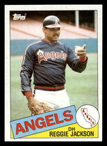 1985 Topps Base Set #200 Reggie Jackson