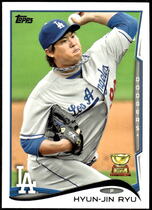 2014 Topps Base Set #40 Hyun-Jin Ryu