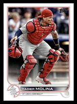 2022 Topps Base Set #205 Yadier Molina