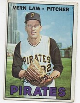 1967 Topps Base Set #351 Vern law