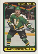 1990 O-Pee-Chee OPC Base Set #118 Aaron Broten