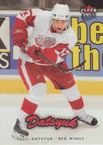 2006 Ultra Base Set #72 Pavel Datsyuk