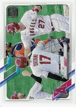 2021 Topps Base Set Series 2 #621 Los Angeles Angels|Mike Trout|Shohei Ohtani