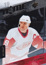 2015 SPx Base Set #99 Steve Yzerman