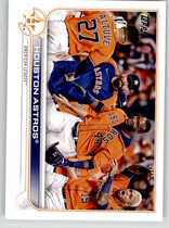 2022 Topps Base Set #136 Houston Astros