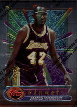 1994 Finest Base Set #42 James Worthy