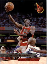 1993 Ultra Base Set #30 Michael Jordan