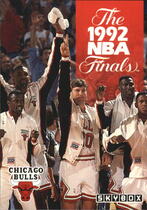 1992 SkyBox Base Set #318 Chicago Bulls NBA C