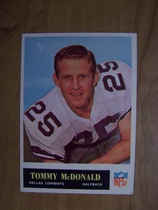 1965 Philadelphia Base Set #49 Tommy McDonald