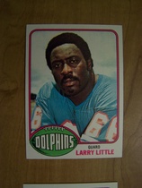 1976 Topps Base Set #33 Larry Little