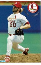 1994 Fleer Base Set #635 Les Lancaster