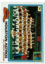 1981 Topps Base Set #678 Astros Team