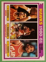 1981 Topps Base Set #44 Hawks