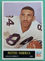 1965 Philadelphia Base Set #51 Pettis Norman