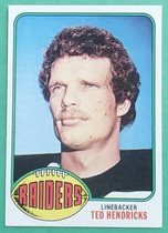 1976 Topps Base Set #76 Ted Hendricks