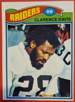 1977 Topps Base Set #234 Clarence Davis
