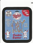 2016 Topps MLB Wacky Packages #55 Twins Cookie Cutter