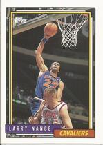 1992 Topps Base Set #163 Larry Nance