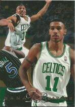 1995 Flair Base Set #155 Dana Barros