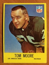 1967 Philadelphia Base Set #93 Tom Moore