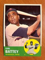 1963 Topps Base Set #410 Earl Battey