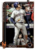 2025 Topps Base Set Series 2 #700 Juan Soto