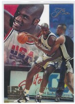 1994 Flair USA #75 Shaquille O'Neal